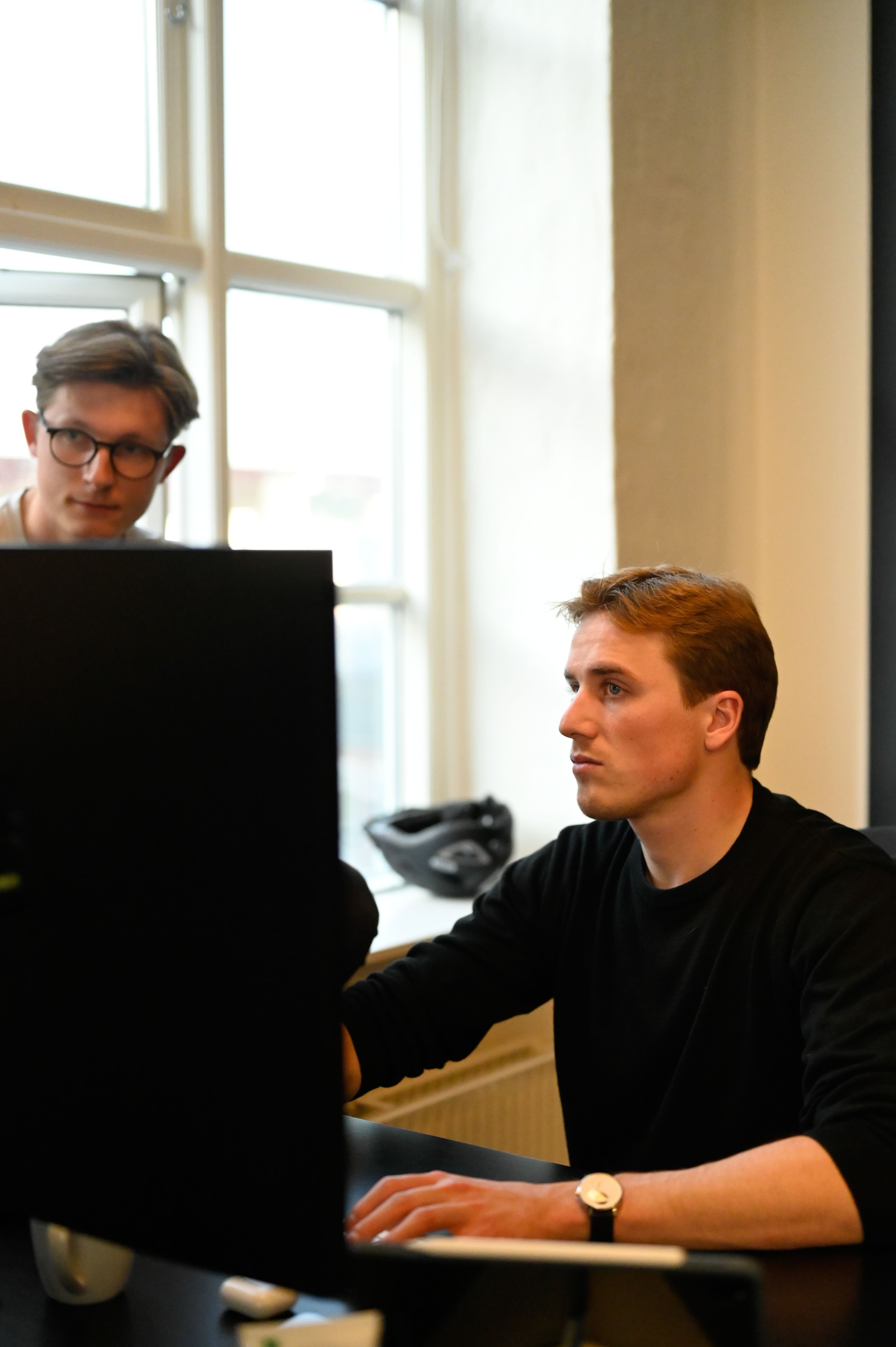 Software developers pair programming